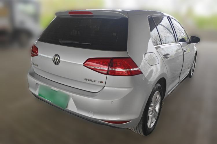 Used Volkswagen Golf 2014 1.4 TSI Manual Comfort Model Rear Right 45 Deg