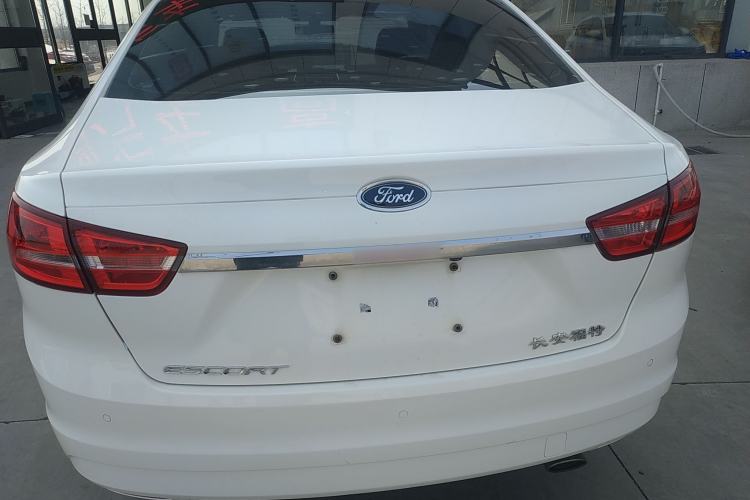 Used Ford Escort 2015 1.5L Manual Comfort Model