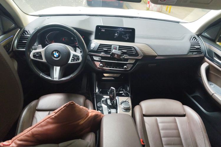 Used BMW X3 2020 xDrive28i M Sport Package Center Console