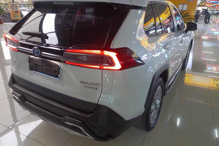 Used Toyota Wildlander 2020 Dual-Motor 2.5L E-CVT Four-Wheel Drive Luxury Edition