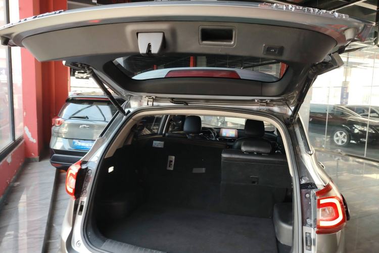 Used Baojun 510 2017 1.5L Automatic Fashion Model