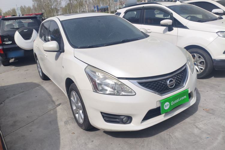 Used Nissan Tiida 2014 1.6L CVT Smart Model Front Right 45 Deg