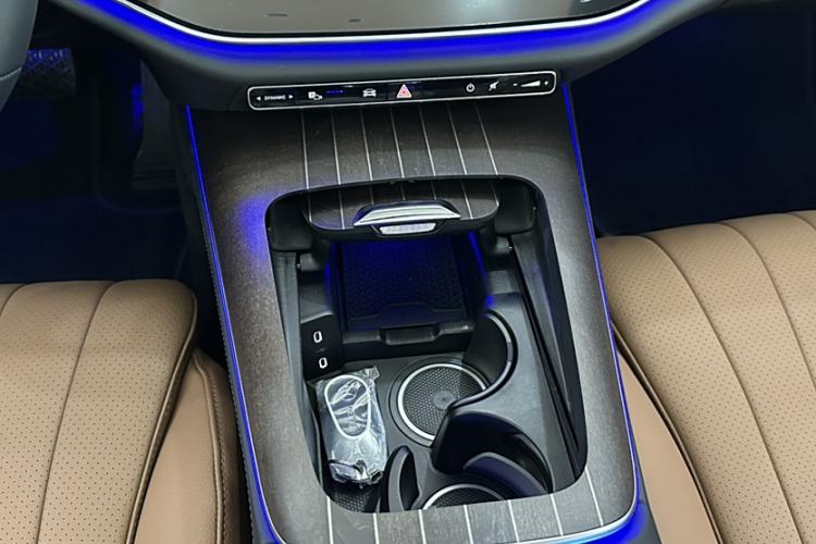 Used Mercedes-Benz E-Class 2025 Facelift E 300 L Luxury Edition