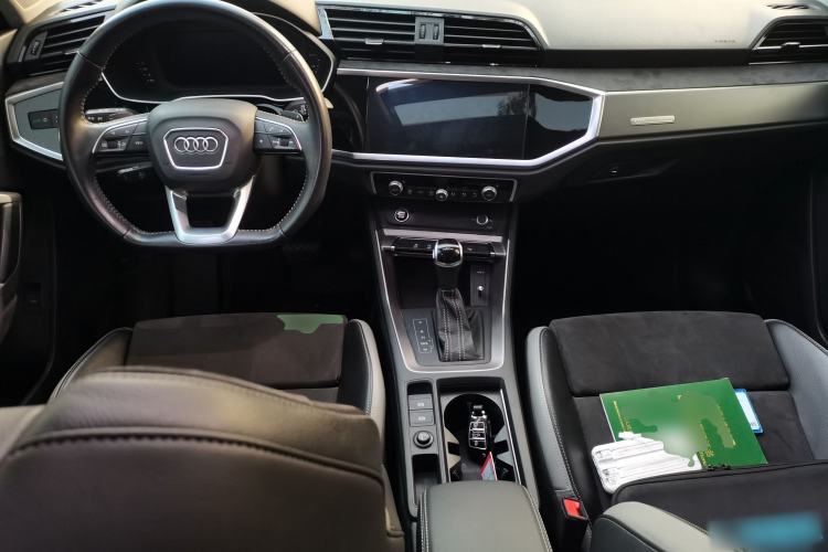 Used Audi Q3 2020 35 TFSI Fashion Dynamic Model