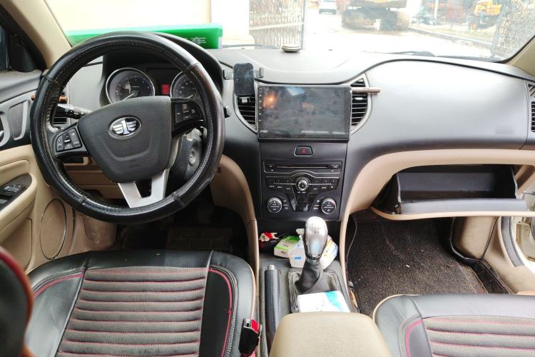 Used Bestune B50 2013 1.6L manual luxury version
