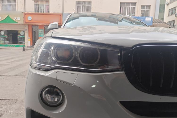 Used BMW X4  Right Front Headlight