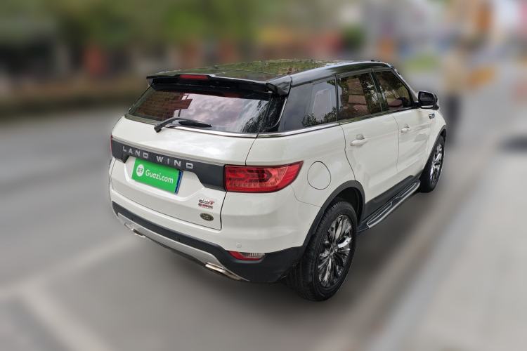 Used Land X7 2015 2.0T Panoramic Prestige Edition
