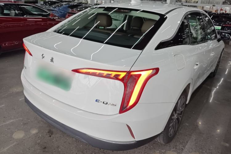 Used Hongqi E-QM5 2022 431 km Charge & Enjoy Edition