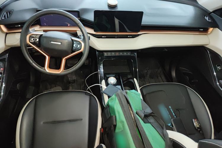 Used Haval H6 2021 3rd Generation 1.5T Automatic Two-Wheel-Drive Supreme Center Console