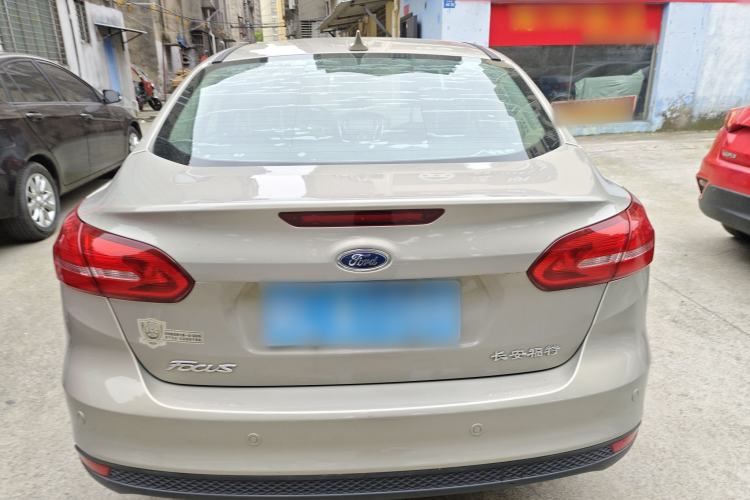 Used Ford Focus 2017 Sedan 1.6L Manual Fashion Edition Smart Drive Version