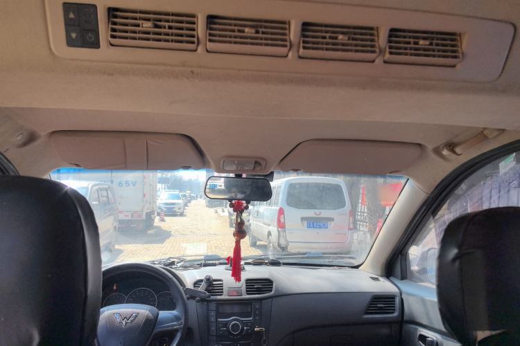 Used Wuling Hongguang 2014 1.5L S Standard Version
