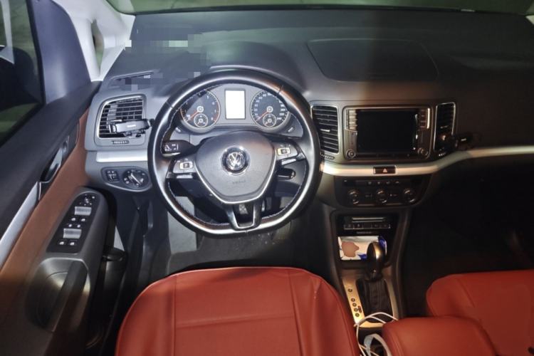 Used Volkswagen Sharan 2016 380TSI Clear Blue Limited Edition
