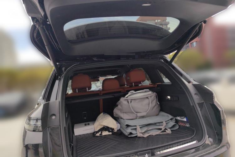 Used Li Auto L7 2023 Pro Model Trunk