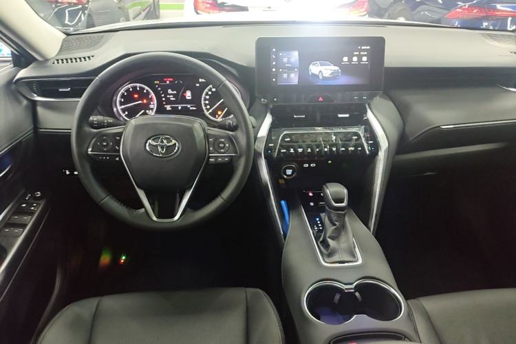 Used Toyota Harrier 2023 2.0L CVT Two-Wheel Drive Luxury Edition