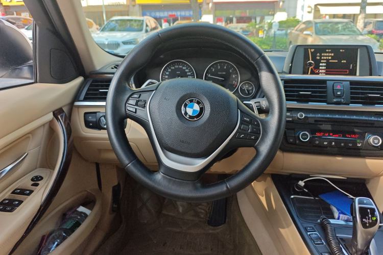 Used BMW 3 Series 2014 328Li Fashion Model