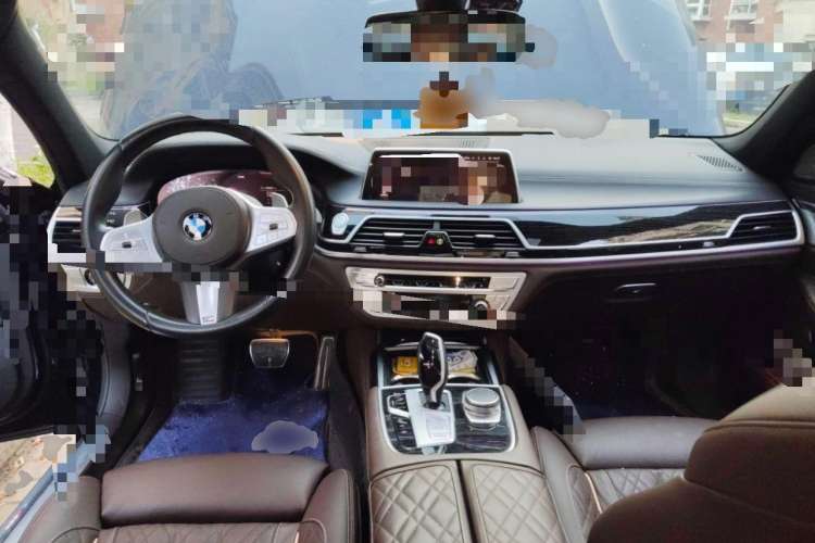 Used BMW 7 Series 2021 740Li Luxury Edition M Sport Package Center Console