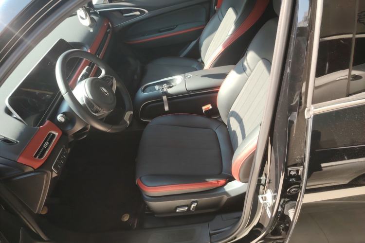 Used ORA Good Cat GT 2024 Mulan Edition 401km Luxury Version
