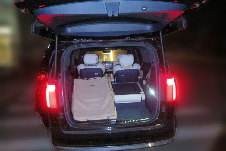 Used Zeekr 009 2024 Six-Seat Executive Version 4WD 108 kWh
