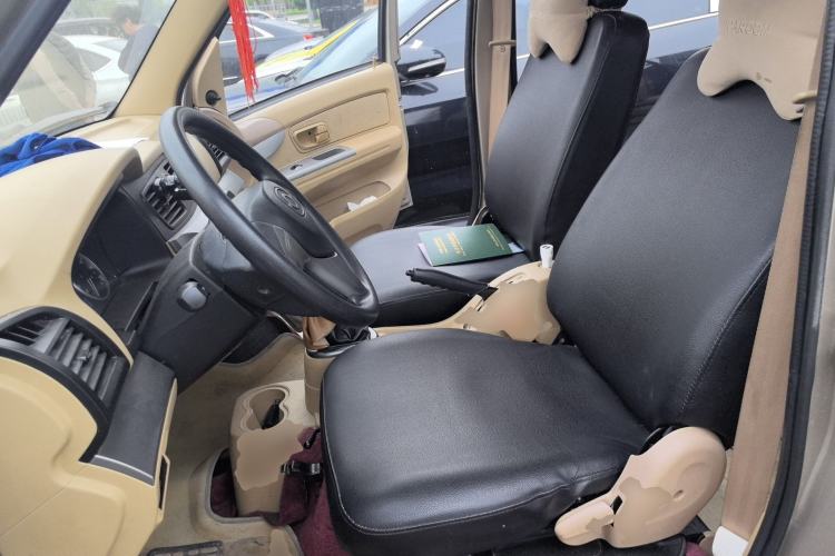 Used Haima Fosida Rongda 2014 1.2L Rio Standard Model HMA GM12-NR Left Front Seat