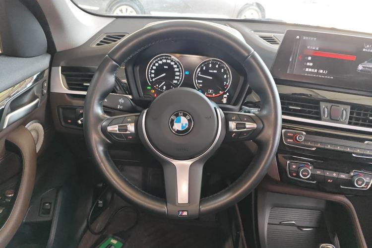Used BMW X1 2021 Restyled sDrive25Li Leading Edition
