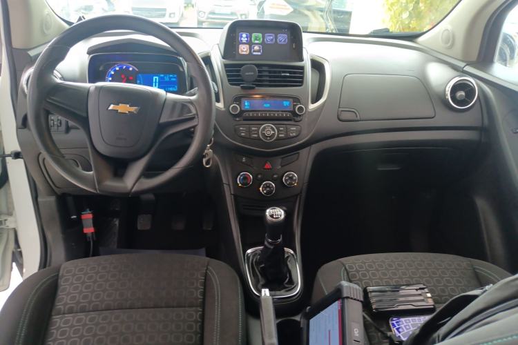 Used Chevrolet Trax 2016 1.4T Manual Two-Wheel Drive Comfort Version with Sunroof
