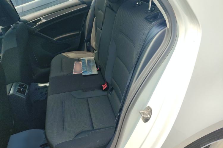 Used Volkswagen Golf 2017 230TSI Automatic Comfort Edition – Celebrating Milestone of One Million Units Left Rear Seat