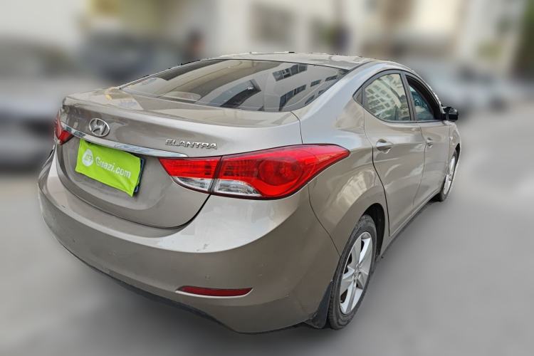 Used Hyundai Elantra (5th Generation / Langdong) 2012 1.6L Automatic Fashion Edition Rear Right 45 Deg