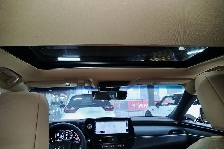 Used Lexus ES 2022 200 Excellence Edition
