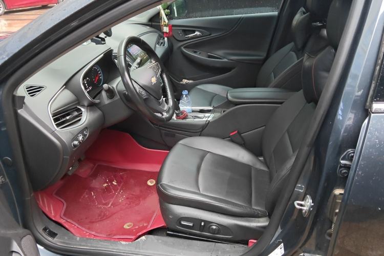 Used Chevrolet Malibu XL 2019 535T CVT Active Version Left Front Seat