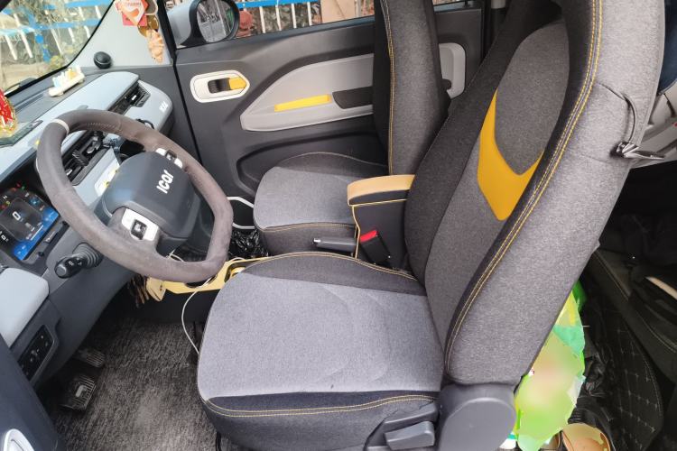 Used Chery QQ Ice Cream 2022 170km Sundae Phosphate Lithium-Ion Left Front Seat