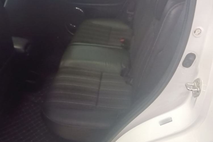 Used Honda Vezel 2015 1.8L CVT 2WD Luxury Model