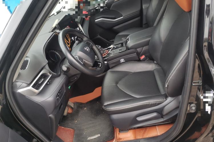 Used Toyota Highlander 2023 2.5L Smart Electric Hybrid Dual-Drive Elite Version 7 Seats