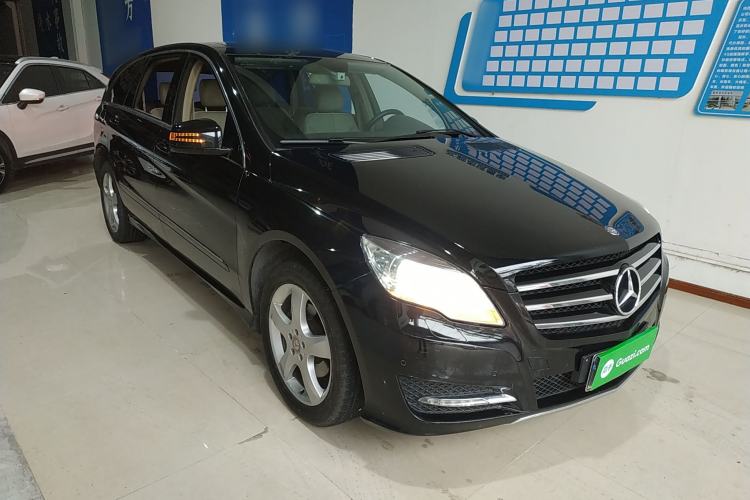 Used Mercedes-Benz R-Class 2014 R 320 4MATIC Luxury Model