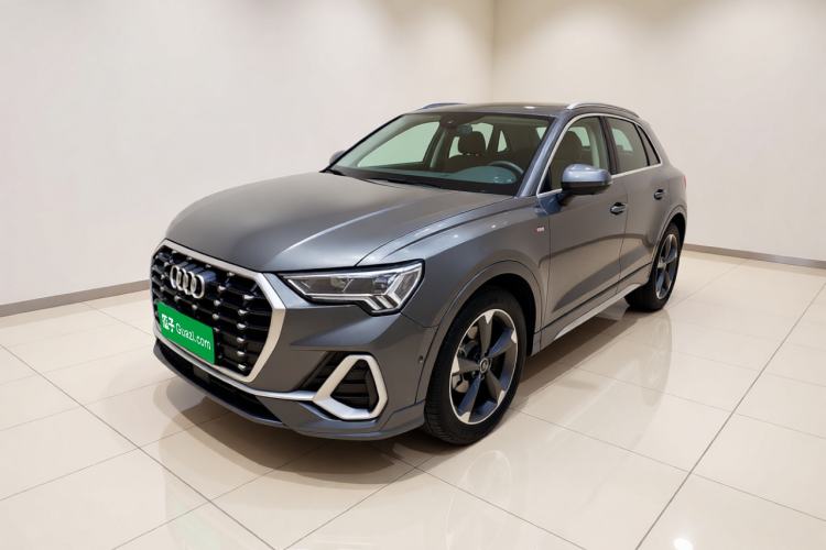 Used Audi Q3 2022 35 TFSI Fashion Dynamic Model
