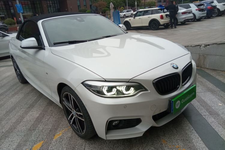 Used BMW 2 Series 2019 225i Convertible Coupe Luxury Edition M Sport Package
