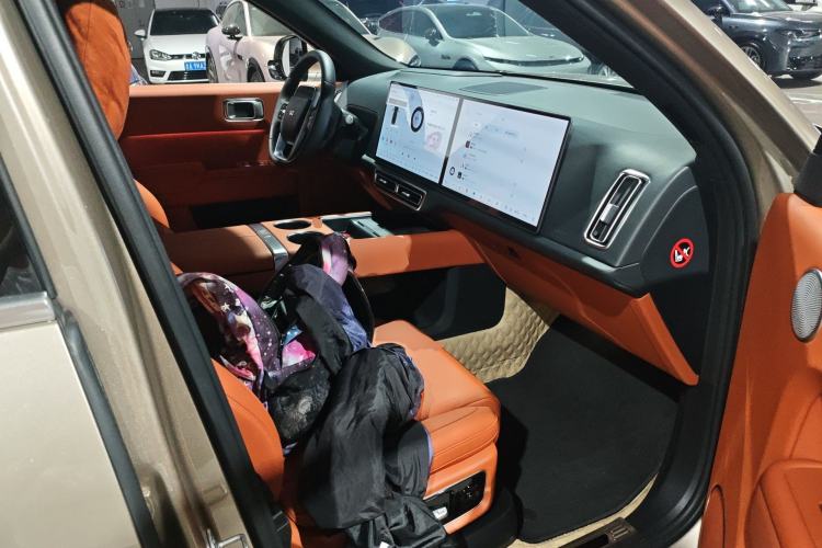 Used Li Auto L9 2022 Max model Right Front Seat