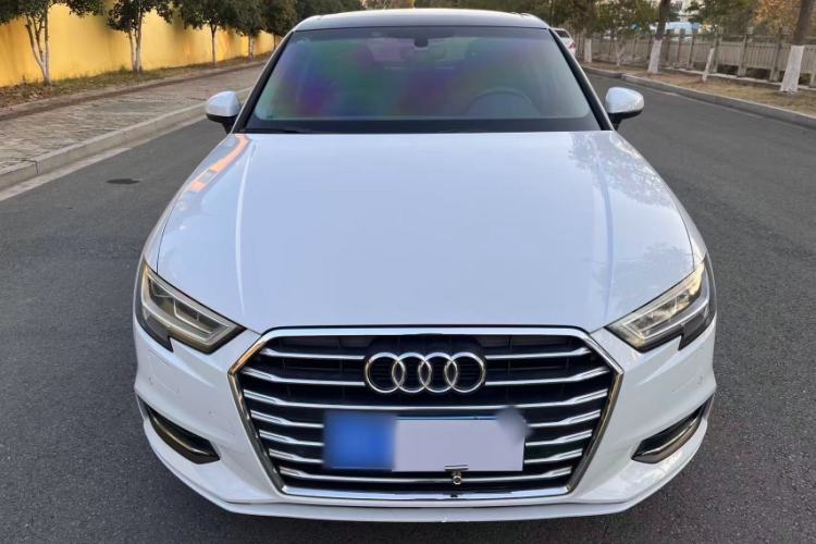 Used Audi A3 2019 Limousine 35 TFSI Style Edition China VI Emission Standard
