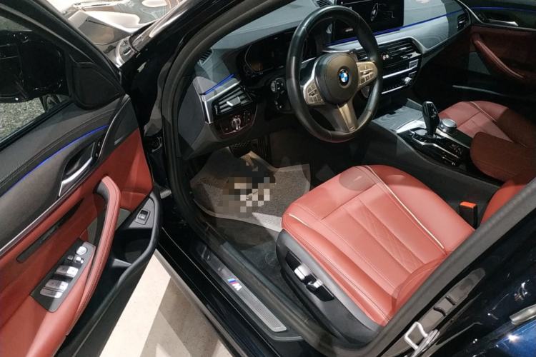 Used BMW 5 Series 2022 Second Facelift 530Li Leading Edition M Sport Package Driver Seat