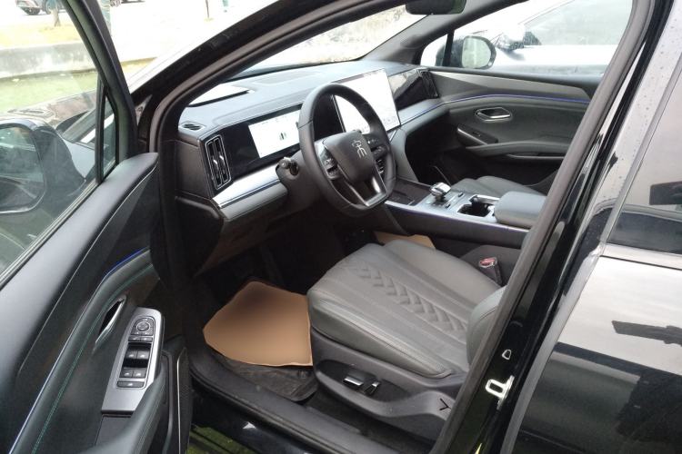 Used BYD Song L DM-i 2025 Intelligent Driving Version 160 km Beyond-Range Type