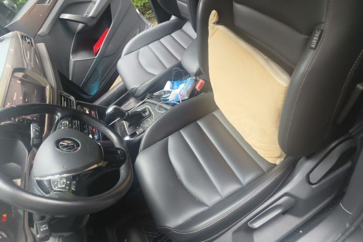 Used Volkswagen Tharu 2021 280TSI Two-Wheel-Drive Luxury Edition
