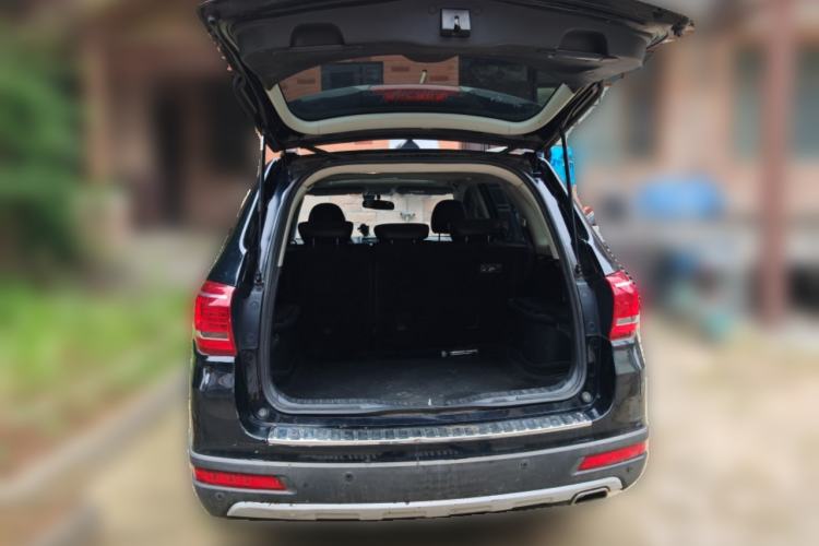 Used Haval H6 2014 Sport Version 1.5T Manual Two-Wheel Drive Elite Edition Trunk