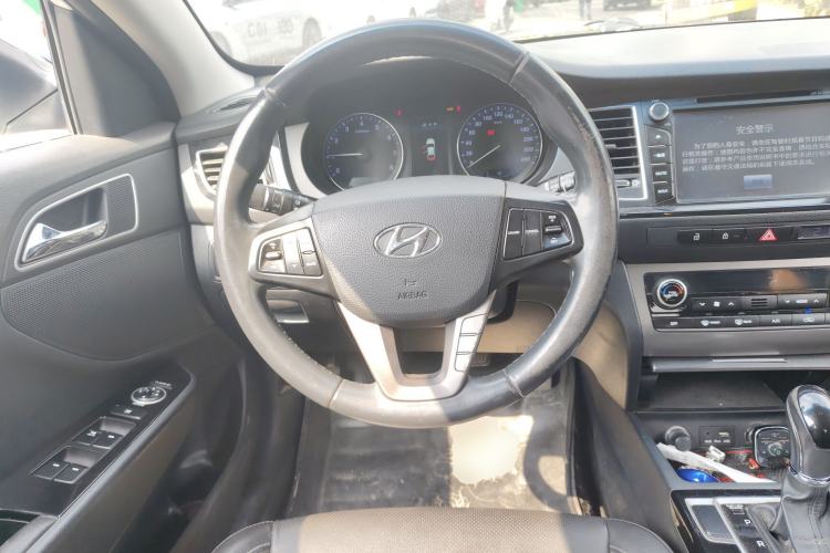 Used Hyundai Mistra 2014 1.8L Automatic Deluxe DLX Model
