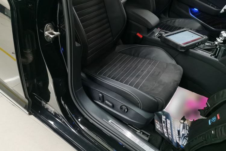 Used Volkswagen Magotan 2020 330TSI DSG Leading Model