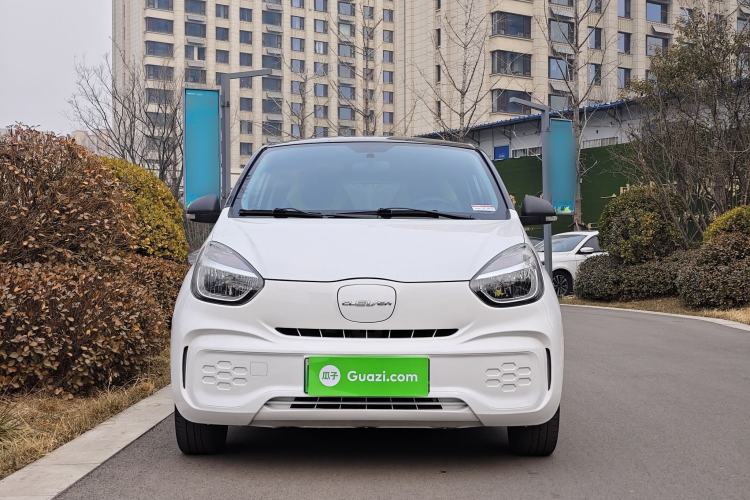 Used Roewe Clever 2021 302 km New Four-Seater Super-Efficient Version