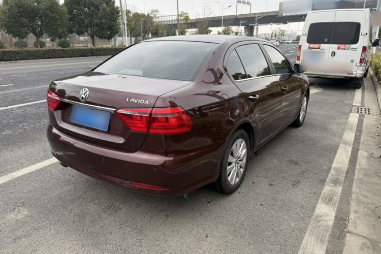 Used Volkswagen Lavida 2013 Restyled Classic 1.6L Automatic Comfort Edition
