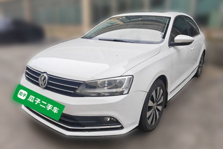 Used Volkswagen Sagitar 2015 230TSI Automatic Luxury Model