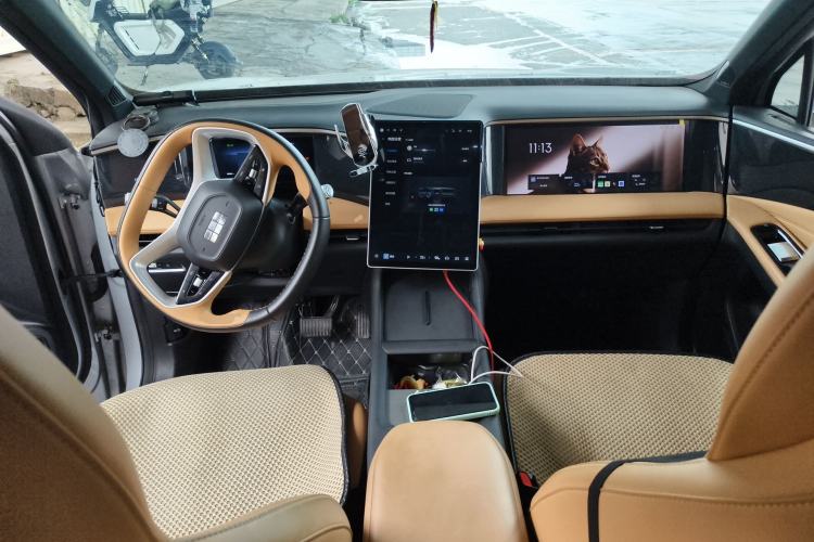 Used Geely Galaxy L7 2024 1.5T 115 km PLUS Dragon Edition
