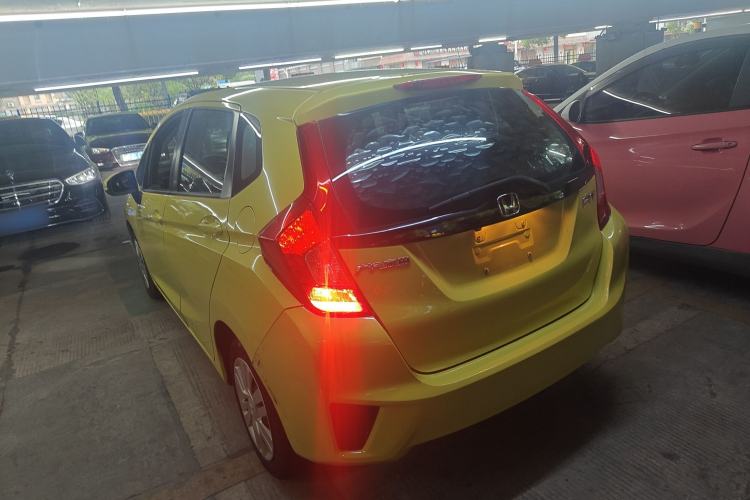 Used Honda Fit 2014 1.5L LX CVT Comfort Model Rear Left 45 Deg