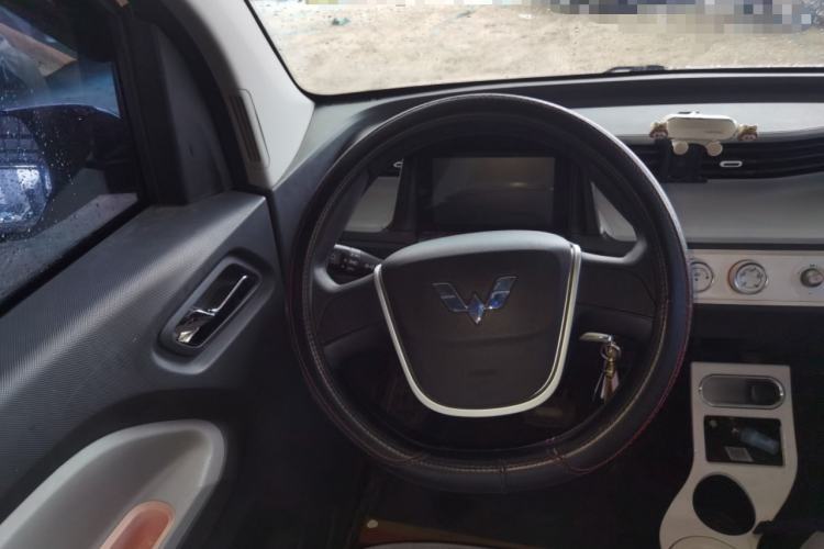 Used Wuling Hongguang MINIEV 2022 Macaron Fashion Model Lithium Iron Phosphate