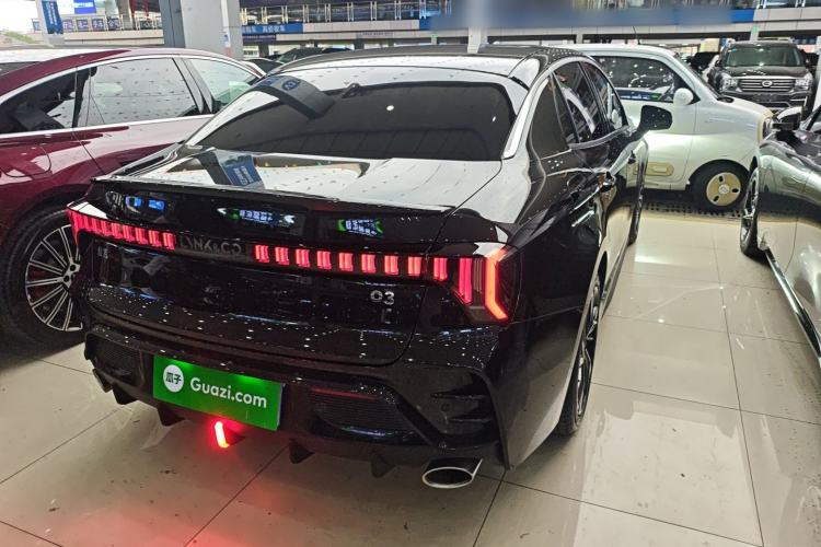 Used Lynk & Co 03 2023 1.5TD DCT JingPro Rear Right 45 Deg